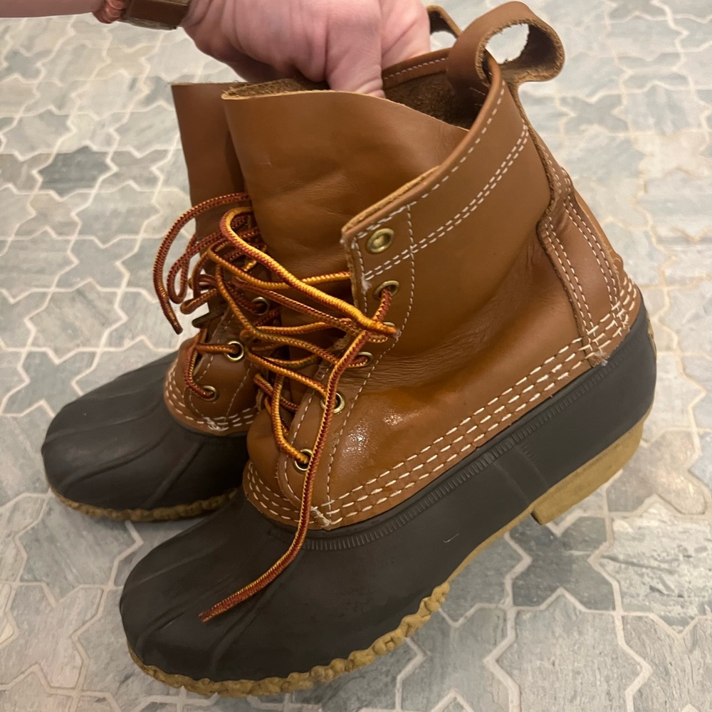 Excellent used condition ll bean boots size 7